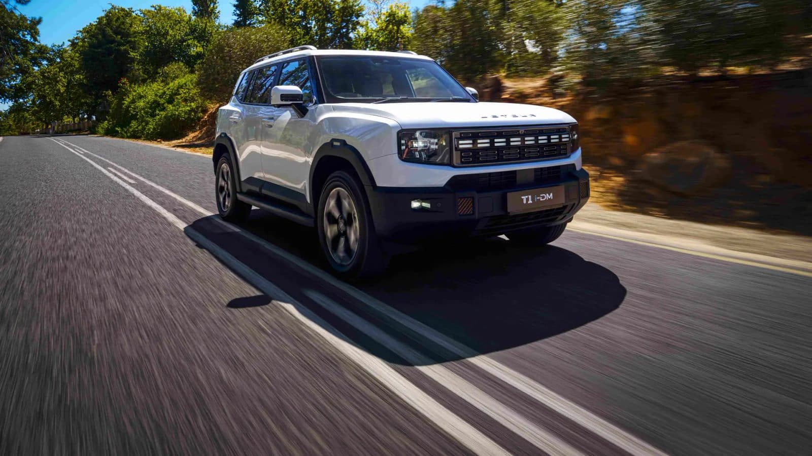 JETOUR T-SERIES GOES PHEV