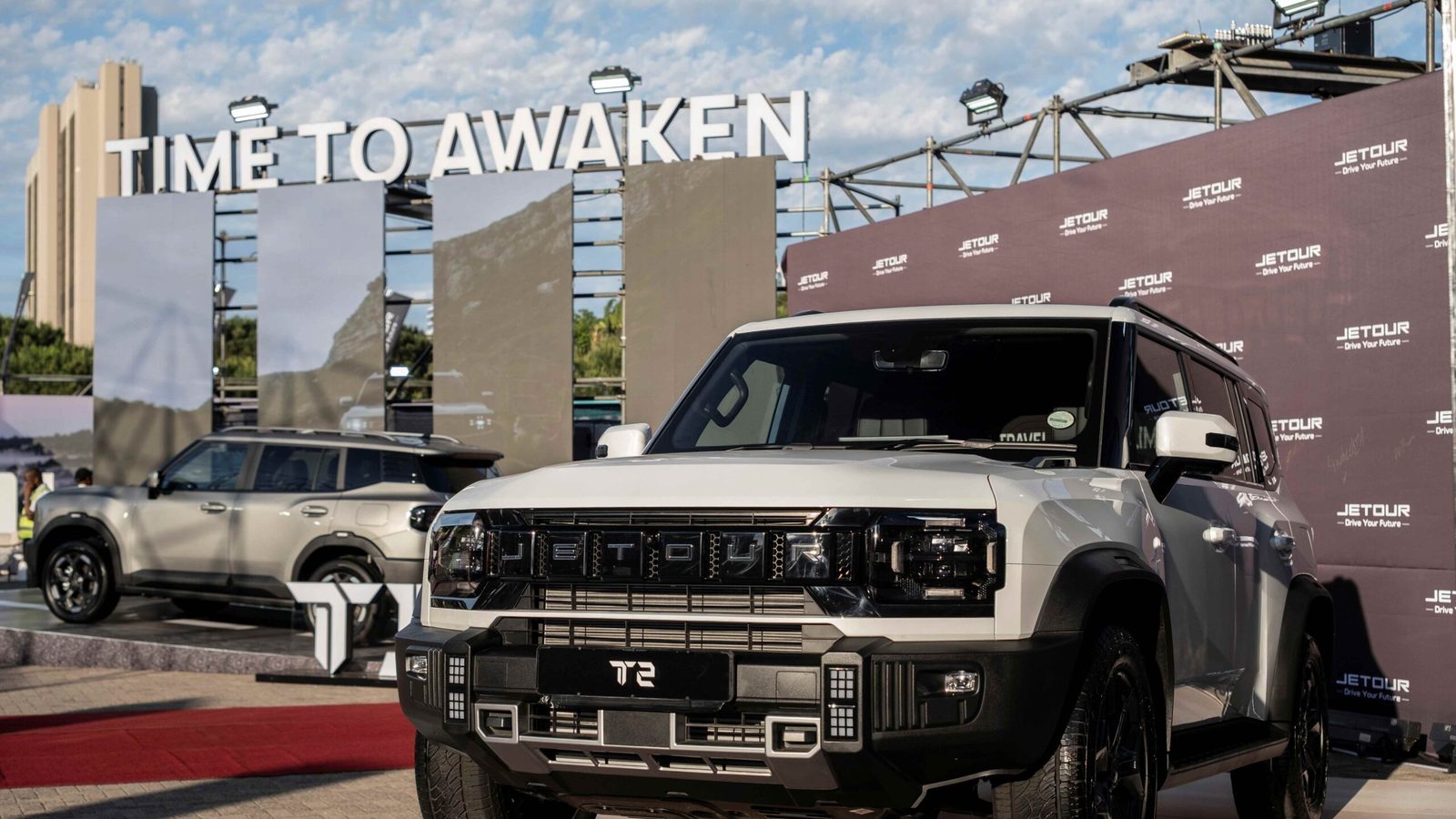 JETOUR HITS 700 000 T-SERIES GLOBAL SALES MILESTONE